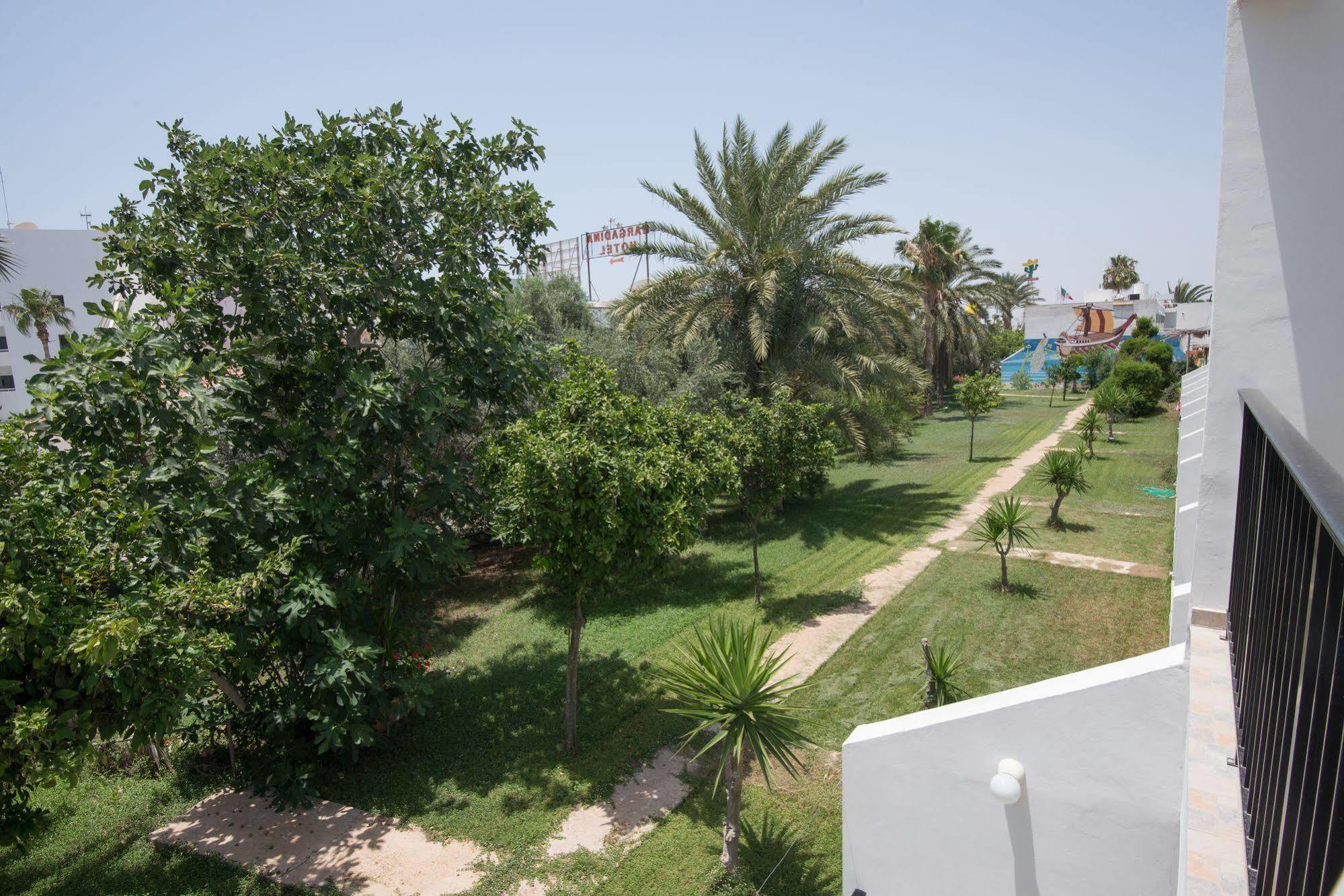 Kkaras Hotel 3 Star Ajía Nápa Kültér fotó