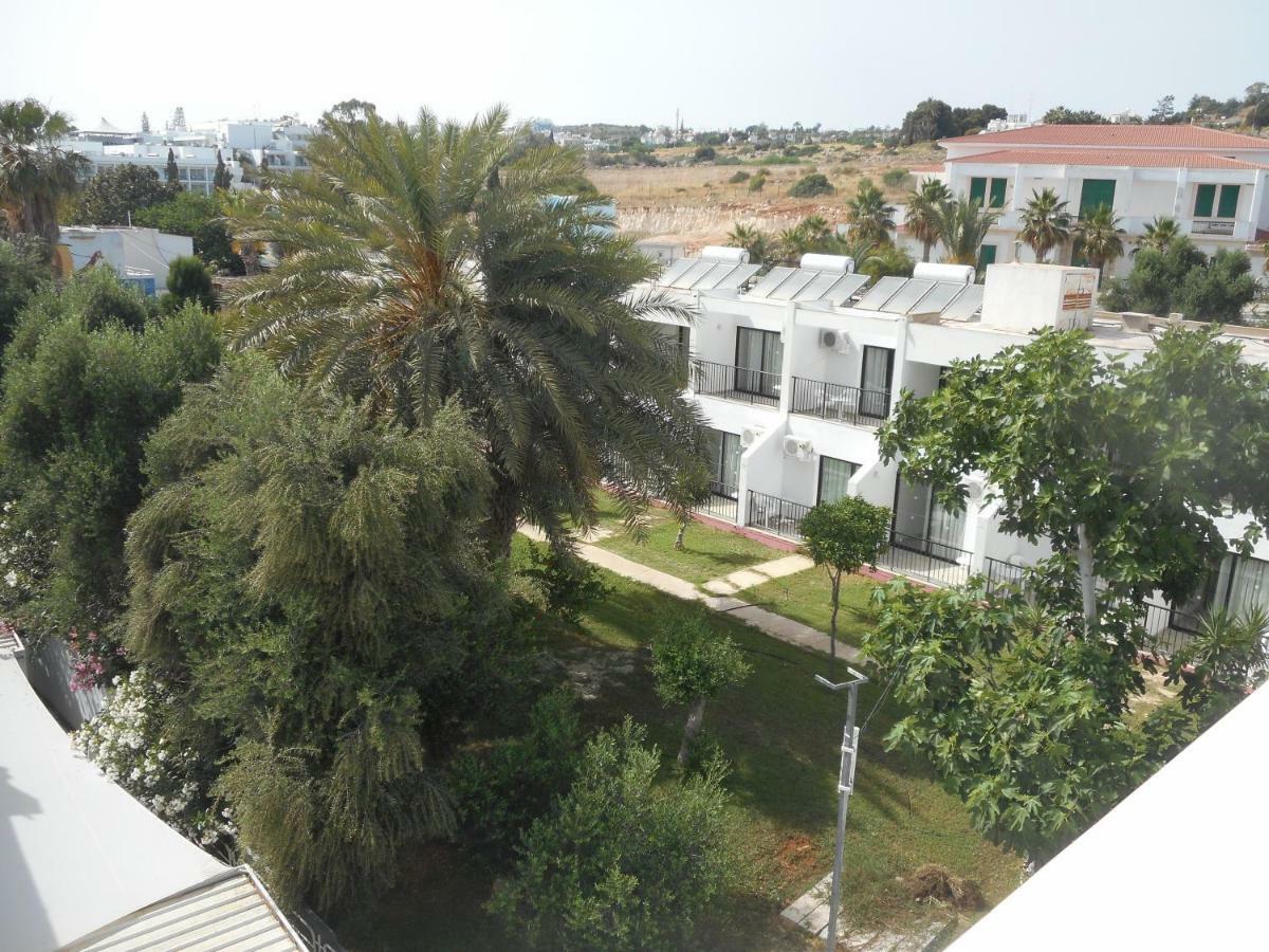 Kkaras Hotel 3 Star Ajía Nápa Kültér fotó